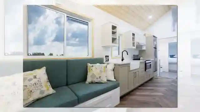 modern-tiny-cabin-stylish-comfort-in-nature