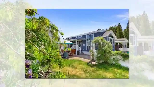 charming-tiny-cottage-dreamy-garden-retreat