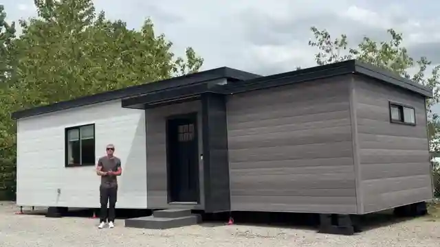 innovative-prefab-homes-by-lane-1-the-maple-model-and-steel-frame-strength