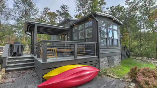 stunning-park-model-in-tennessee-89-night-tiny-house-in-texas