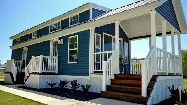 unique-tiny-house-escape-clever-design-luxurious-amenities