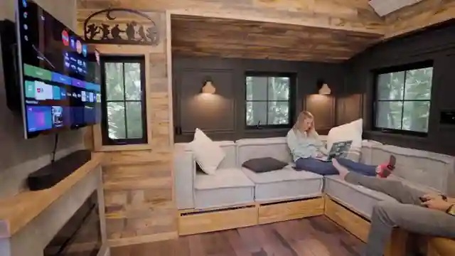 terrapin-station-stylish-tiny-home-living-with-true-form-design