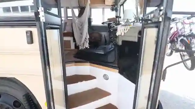 nomadic-bus-conversion-journey-from-shoe-area-to-solar-panels