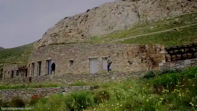 exploring-cerolith-resilient-stonehouse-on-sifnos-island