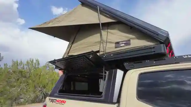 maria-and-ls-off-grid-tiny-home-journey-a-sustainable-living-tale