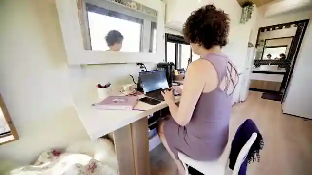 shira-bliss-transforming-health-and-happiness-through-clever-tiny-living