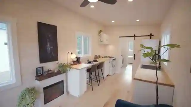 bard-owl-tiny-house-accessible-design-on-vancouver-island
