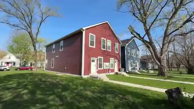 affordable-jasmine-duplexes-in-indianapolis-tour-by-kerry-tarnow